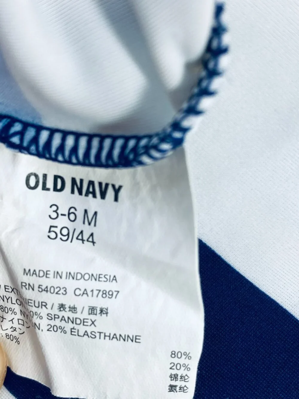 Old Navy 3-6M Boys Rashguard UPF 50+ Swimsuit Front Zipper Blue/White Stripes